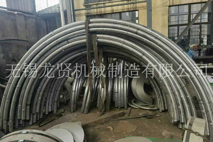 封頭盤(pán)管在化工行業(yè)大展身手！